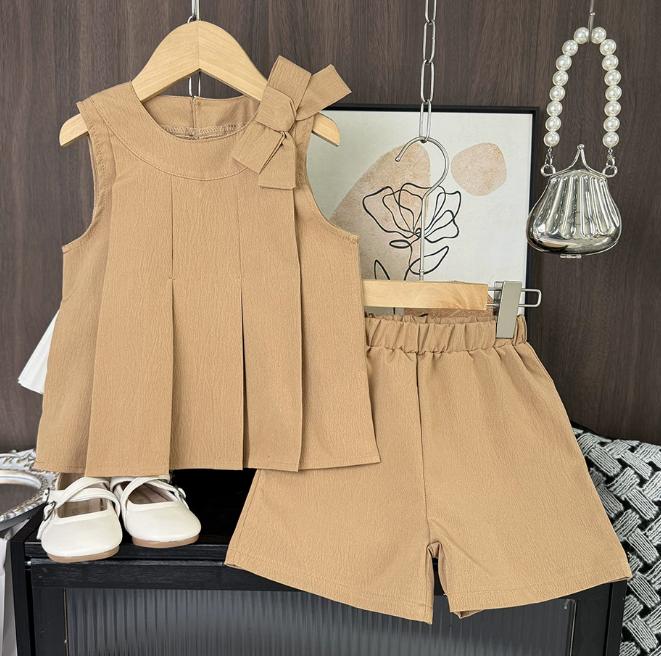 Camel Pleat Boutique Set